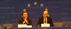 Kommissionsformand Barroso (tv) og den svenske statsminister Reinfeldt